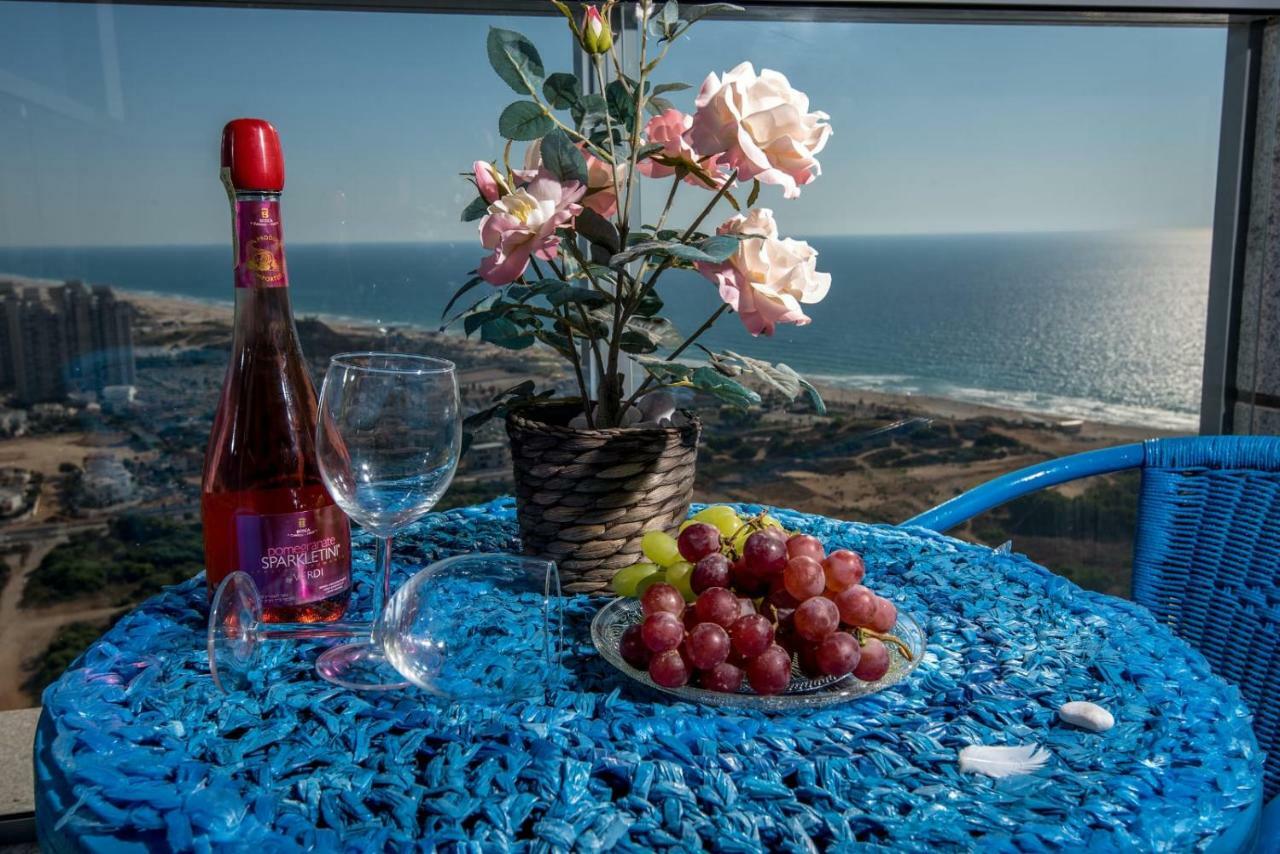 35Th Floor 4 Rooms On The Sea Bat Yam Dış mekan fotoğraf
